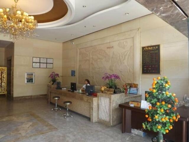фото отеля Laifu Jiayuan Hotel изображение №1