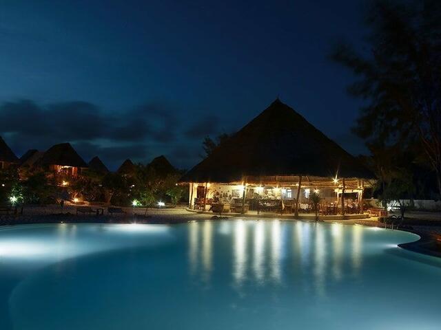 фото Ujamaa Beach Resort Zanzibar изображение №14