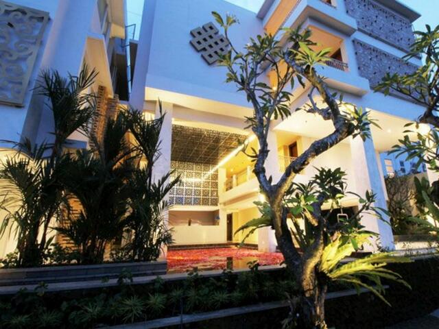 фото отеля Signature Hotel Bali изображение №1
