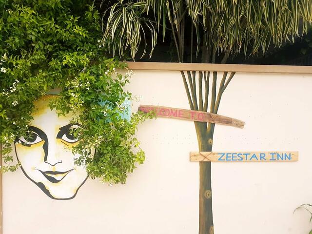 фотографии ZeeStar Inn изображение №8