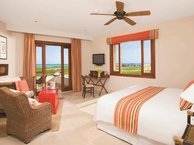 фото отеля Xeliter Golden Bear Lodge & Golf - Free WiFi, Cap Cana изображение №37
