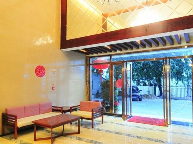 фотографии Zhongyuan Hotel изображение №4
