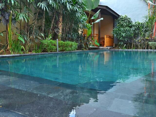 фото отеля Joglo Villa Bali изображение №17