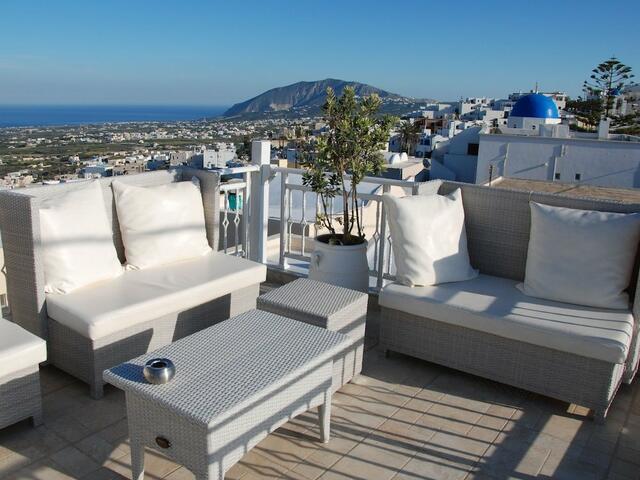 фото отеля Reverie Santorini Hotel изображение №13