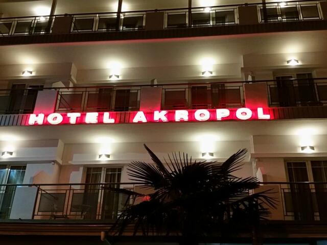 фото отеля Hotel Akropol изображение №1