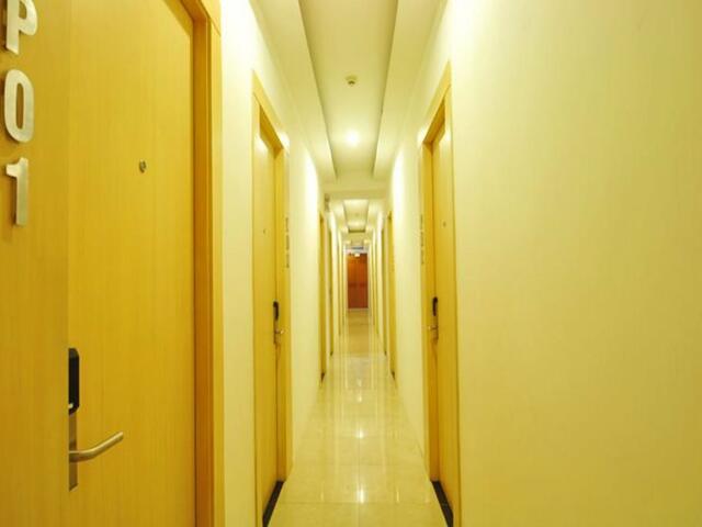 фото The Bedrooms Hostel Pattaya изображение №18