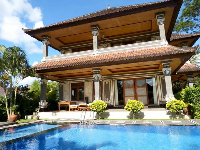 фото отеля Villa Agung Khalia изображение №1