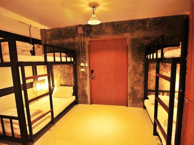 фото отеля Freedom Hostels@Phi Phi изображение №21