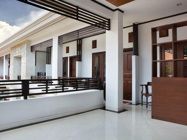 фото отеля Puri Jayaraja Guest House изображение №13