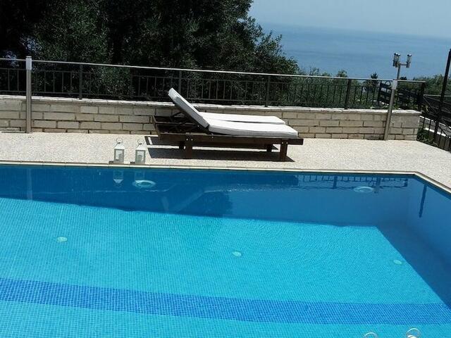 фото отеля Achillion Luxury Corfu Villa изображение №9