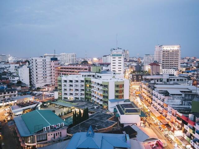 фото Marine Yensabai Hotel Pattaya изображение №2