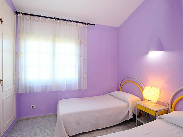 фото отеля Urb. Sta. Catalina - Two Bedroom изображение №13