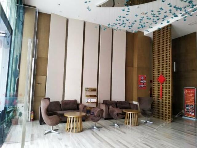 фото Jia Yue Hotel изображение №2