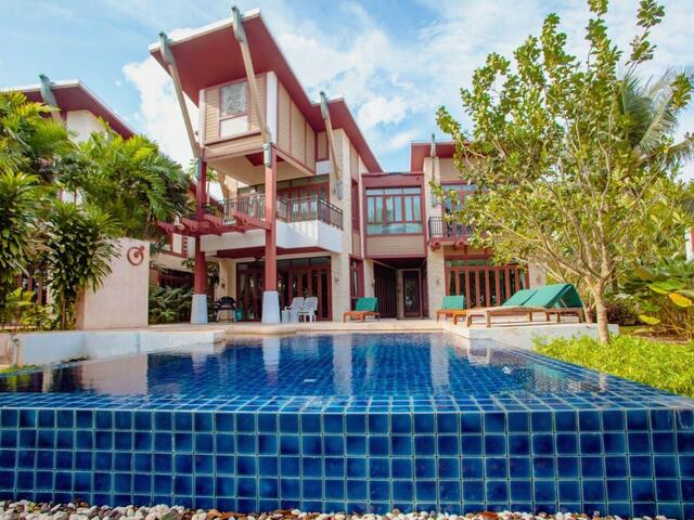 фото отеля Amatapura Beach Villa 12 изображение №9