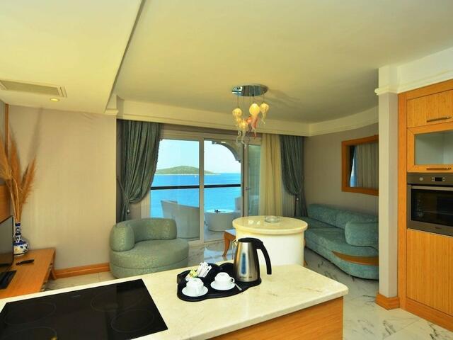 фото BVS Bosphorus (ex. The Qasr Bodrum Family Resort & Spa; The Blue Bosphorus Hotel by Corendon). изображение №26