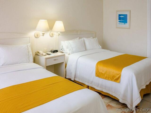 фотографии Holiday Inn Express Cancun Zona Hotelera изображение №16