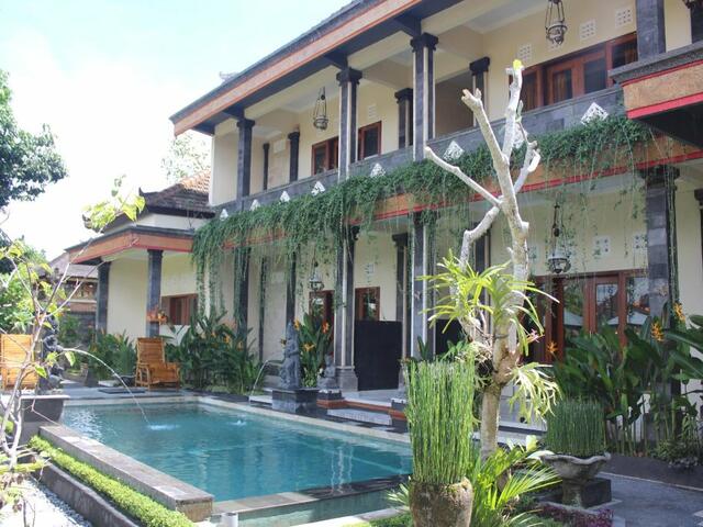 фото отеля Pondok Ayu Guesthouse изображение №1