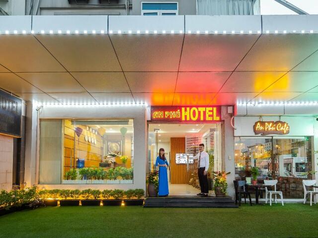 фото отеля An Phu Hotel изображение №1