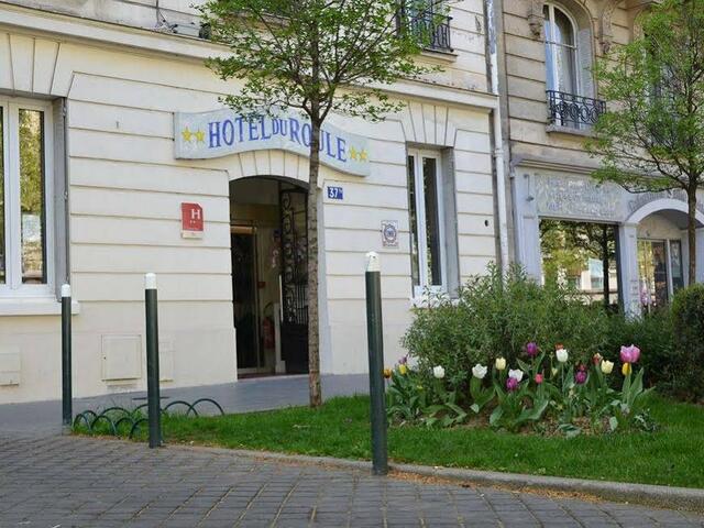 фото отеля Hôtel Du Roule изображение №1