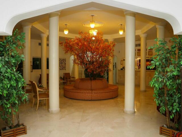 фото отеля Fujairah Hotel & Resort изображение №1