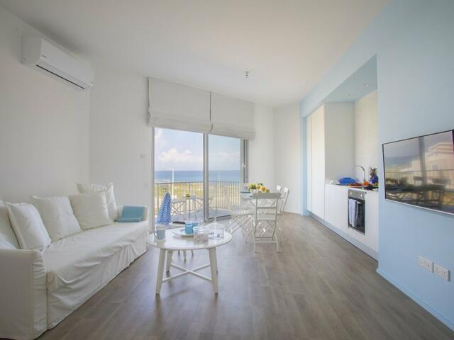 фотографии отеля Protaras Coral Seaview Suite изображение №23