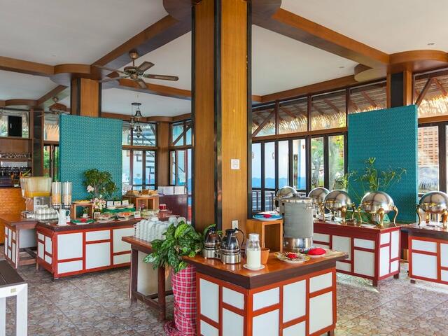 фотографии отеля Phi Phi Long Beach Resort & Villa изображение №15