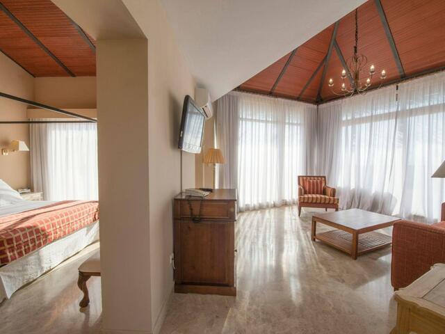 фотографии Hotel Guadalmina Spa & Golf Resort изображение №40