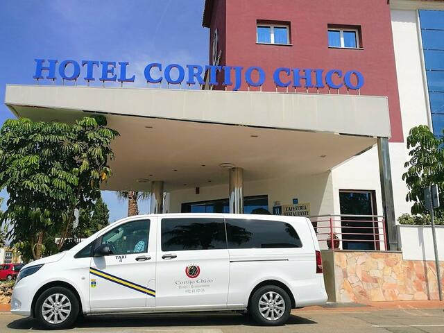 фотографии Hotel - Restaurante Cortijo Chico изображение №8
