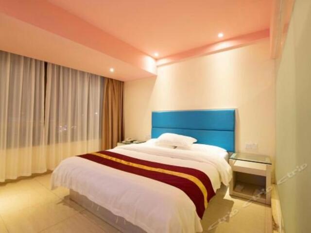 фото отеля Fuhuang Hotel изображение №5