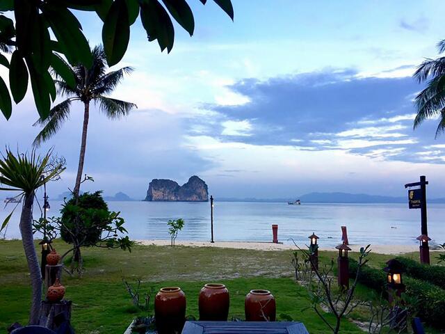 фото отеля Koh Ngai Thanya Beach Resort изображение №21