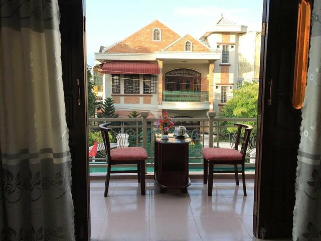 фото Hung Thanh Hotel изображение №14