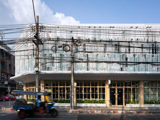 фото отеля Boxpackers Hostel Phranakorn изображение №1