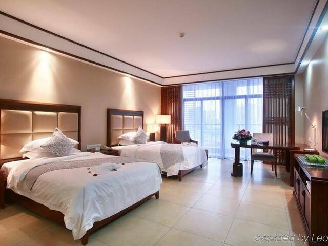 фото Sanya KT Wangfu Conference Resort Hotel изображение №22
