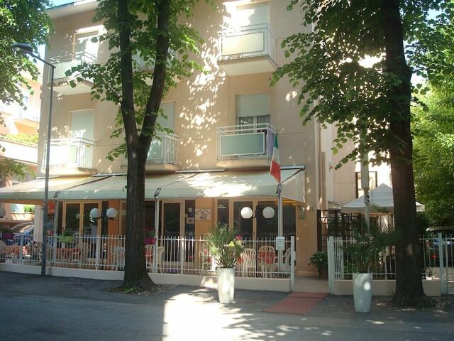 фото отеля Hotel Amalfi изображение №1