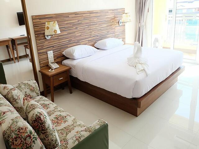 фото D Hotel Pattaya изображение №14