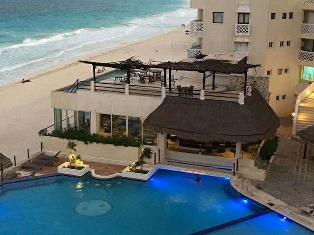 фотографии отеля Cancun Plaza Condo изображение №7