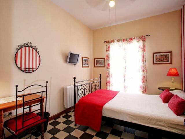 фотографии отеля Malaga Lodge Guesthouse изображение №11