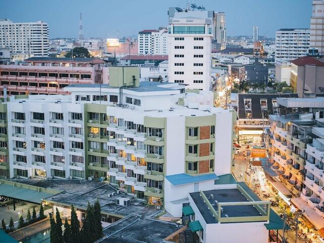 фотографии отеля Marine Yensabai Hotel Pattaya изображение №3