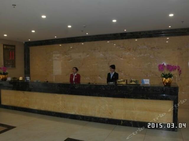 фотографии отеля Tongfa Hot Spring Hotel изображение №11