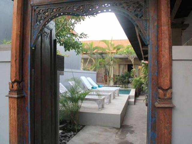 фотографии Sadana Bali Guest House изображение №12