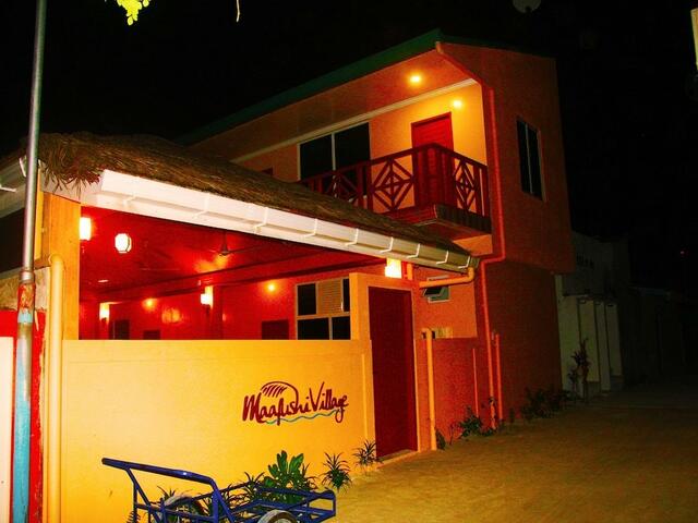 фото отеля Maafushi Village изображение №1