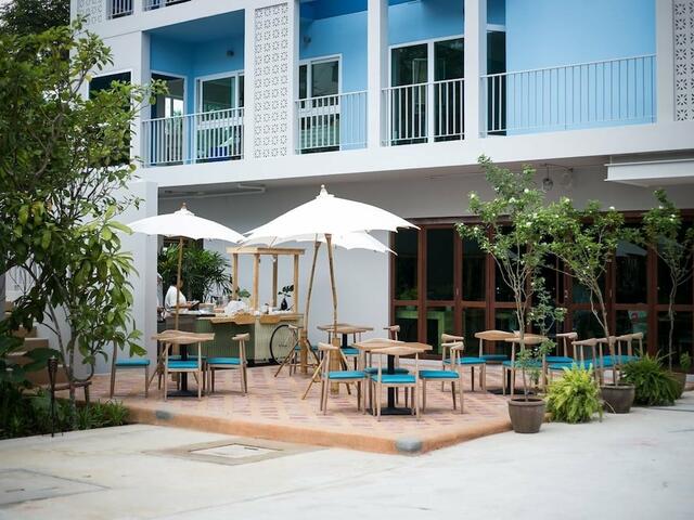 фотографии отеля DeeProm Pattaya Hotel изображение №7