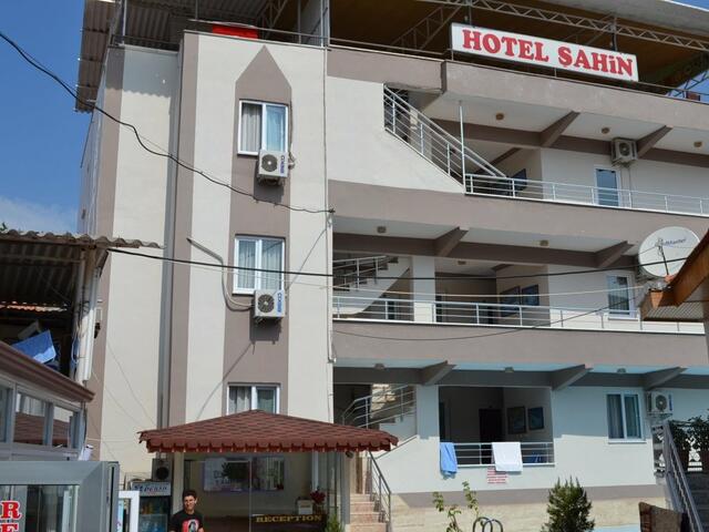 фото отеля Hotel Sahin изображение №1