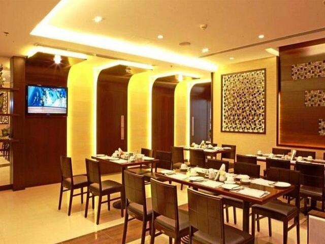 фото отеля Al Waleed Palace Hotel Apartments-Al Barsha изображение №29