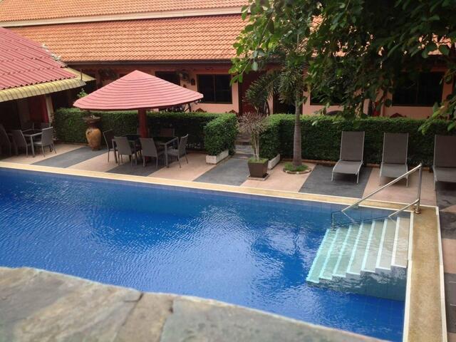 фотографии Ma Maison Hotel & Restaurant Pattaya изображение №16