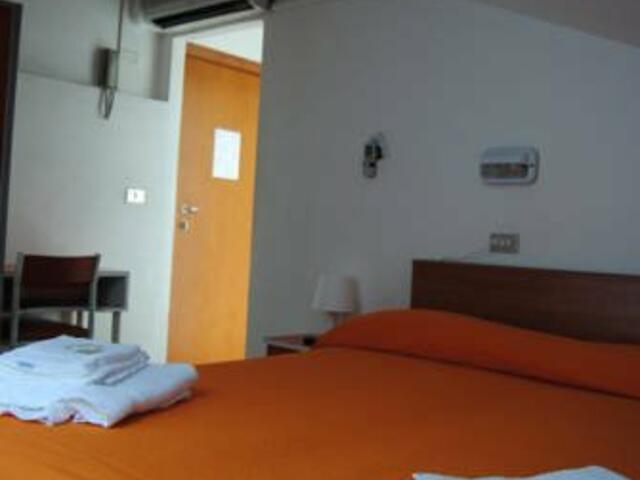 фотографии отеля Hotel Trevi изображение №15