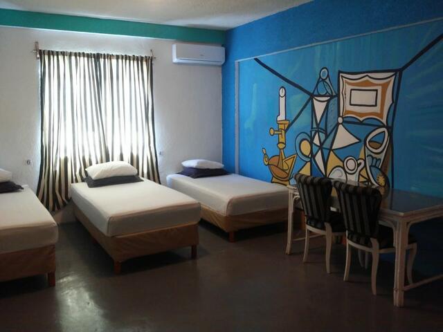 фото Nirvana Hostel Cancun Hotel Zone изображение №26