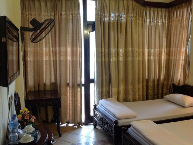 фотографии отеля Phong Lan Hotel изображение №3