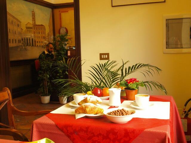 фотографии отеля Hotel Trastevere изображение №23