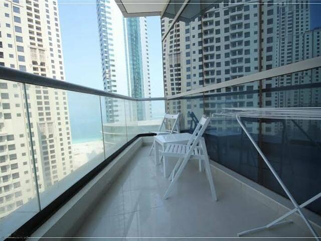 фото отеля Dubai Apartments - Marina - Bay Central изображение №13